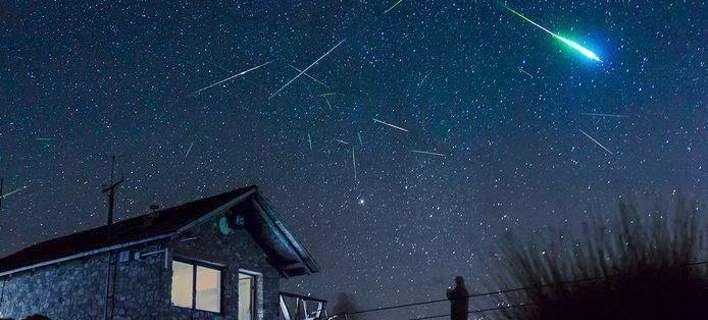 Βροχή αστεριών: Η φωτογραφία που αναδημοσίευσε η NASA από τον ουρανό των Καλαβρύτων